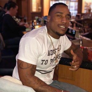 Meet your Posher, Stuart